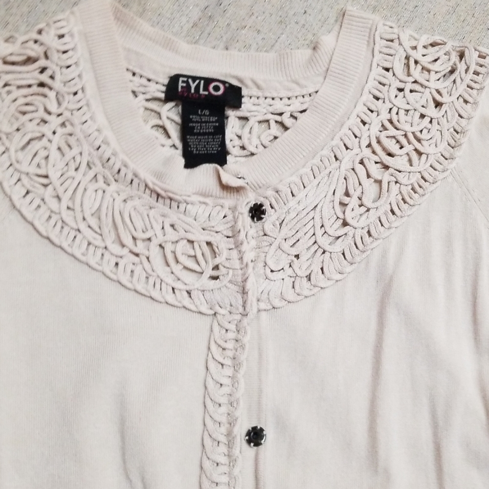 Fylo Sweater